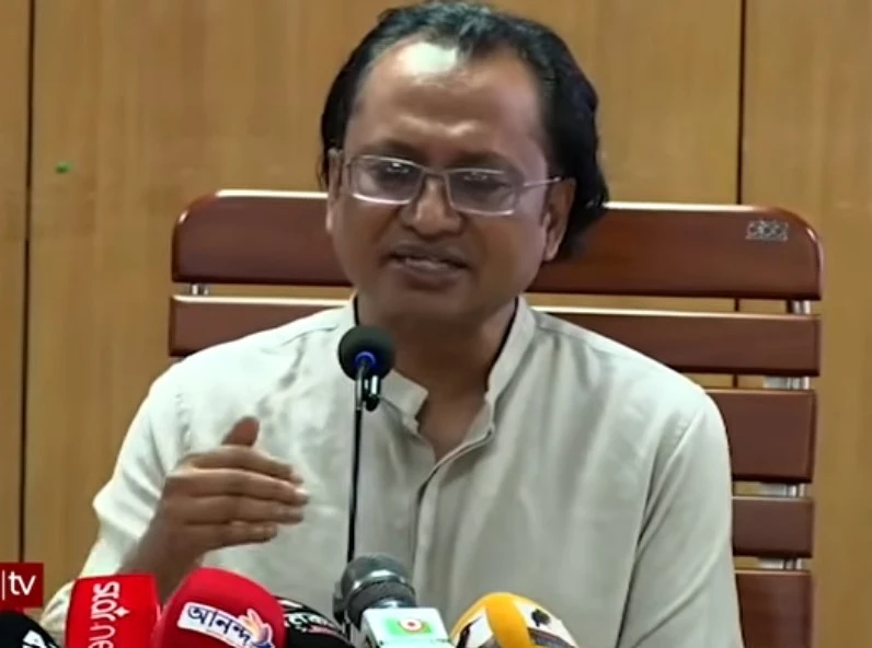 নিউইয়র্কে ড. ইউনূসের সঙ্গে যা করেছে, তাতে রিকনসিলিয়েশনের সুযোগ দেখি না: তথ্য উপদেষ্টা (ভিডিও)